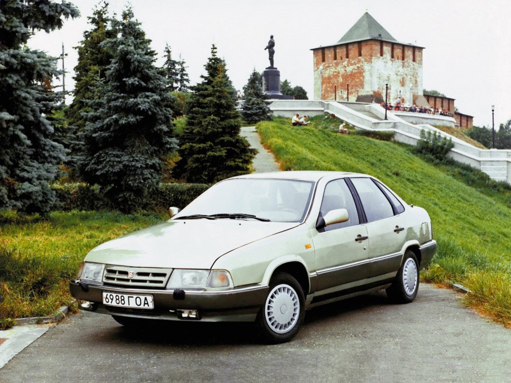 1989. GAZ 3104 Volga (Concept)