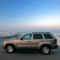 2005-2007. Jeep Grand Cherokee CRD Limited (WK)