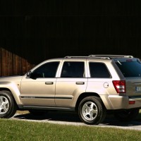 2005-2007. Jeep Grand Cherokee CRD Limited (WK)