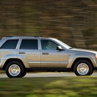 2005-2007. Jeep Grand Cherokee CRD Limited (WK)