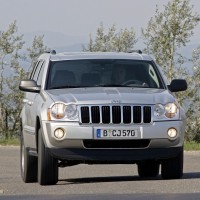 2005-2010. Jeep Grand Cherokee 5.7 Limited (WK)