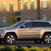 2010-2013. Jeep Grand Cherokee (WK2)