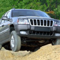 1998–2004. Jeep Grand Cherokee Laredo (WJ)