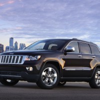 2011-2013. Jeep Grand Cherokee Overland Summit (WK2)