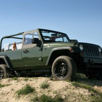 2008–н.в.. Jeep J8 3-door