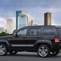 2010–2012. Jeep Liberty Jet (KK)