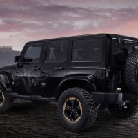2012. Jeep Wrangler Dragon Concept (JK)