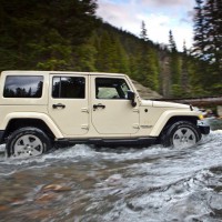 2010–н.в. Jeep Wrangler Unlimited Sahara (JK)