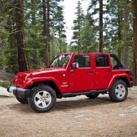 2010–н.в. Jeep Wrangler Unlimited Sahara (JK)