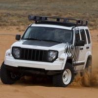 2011. Jeep Cherokee Overland Concept (KK)