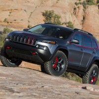 2014. Jeep Cherokee Adventurer Concept (KL)