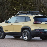 2014. Jeep Cherokee Dakar Concept (KL)