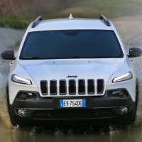 jeep_cherokee_trailhawk_eu-spec_1