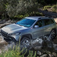 jeep_cherokee_trailhawk_eu-spec_3 (1)