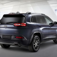 2014. Jeep Cherokee Urbane Concept (KL)