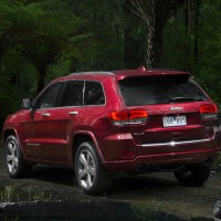 2013–н.в. Jeep Grand Cherokee Overland (WK2)