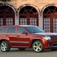 2006-2010. Jeep Grand Cherokee SRT8 (WK)