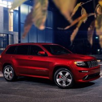 2013–н.в. Jeep Grand Cherokee SRT (WK2)