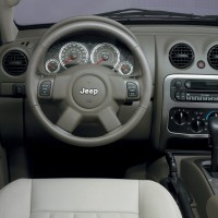 2004-2007. Jeep Liberty Renegade (KJ)