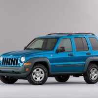 2004-2007. Jeep Liberty Sport (KJ)