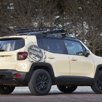 2015. Jeep Renegade Desert Hawk Concept