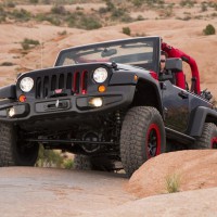 2014. Jeep Wrangler Level Red Concept (JK)