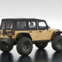 2013. Jeep Wrangler Sand Trooper II Concept (JK)