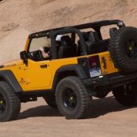 2012. Jeep Wrangler Traildozer Concept (JK)