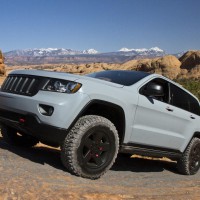 2011. Jeep Grand Cherokee Off-road Edition Concept (WK2)