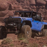 2011. Jeep Wrangler Blue Crush Concept (JK)