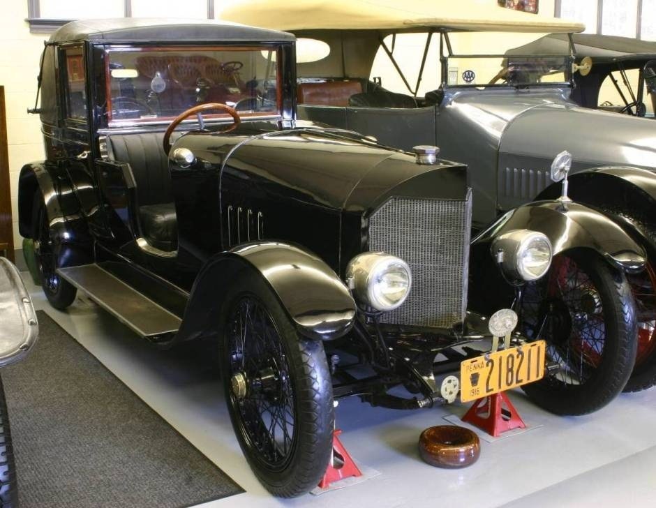 1916. Scripps-Booth Model D Town Car