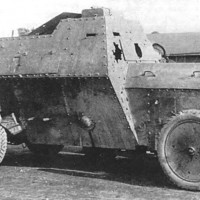 Russo-Balt_type_C_damaged_in_battleБронеавтомобиль Руссо-Балт тип С № 7 1-й автопулемётной роты, повреждённый в бою под Добржанково 12 февраля 1915 года.