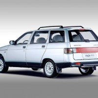 1997-2009. Lada 111 (2111)