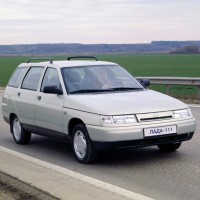 1997-2009. Lada 111 (2111)