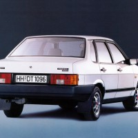 1991-2001. Lada Forma (21099)