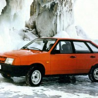 1986-1993. VAZ 2109 Sputnik