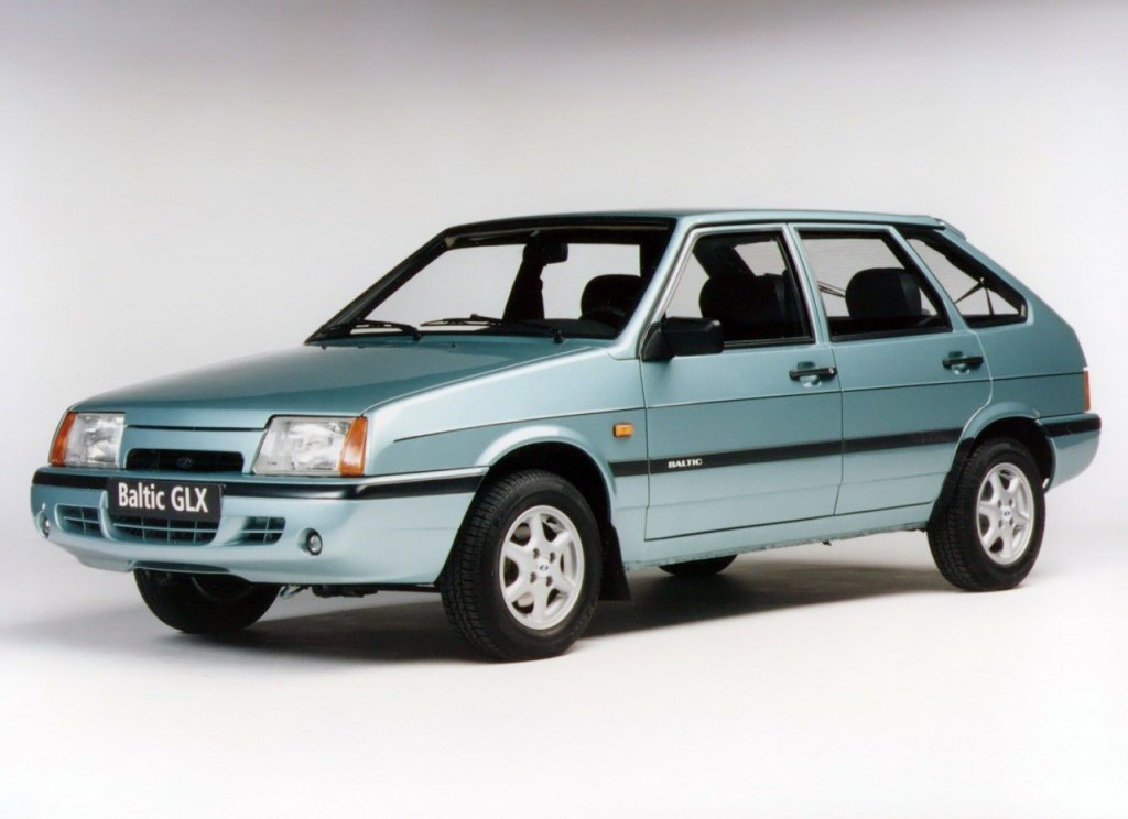 1998-1999. Lada Samara 1.5i Baltic GLX (21093-22) 