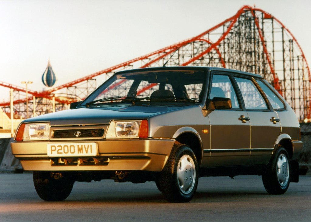 1994-1997. Lada Samara GSX 5-door 