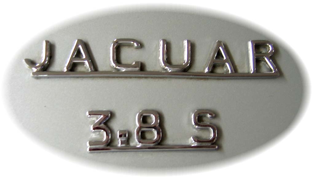 1965. Jaguar Mark II Saloon 3.8 Litre S Type (1965 trunk emblem)