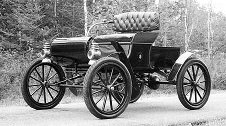 1902.Oldsmobile Model R Curved Dash Runabout