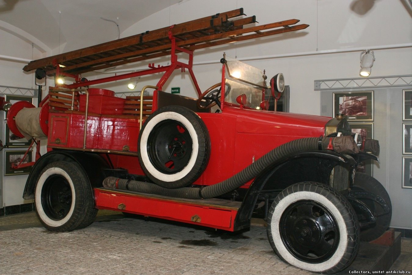 1926-1929. АМО F15 (Пожарная Линейка)