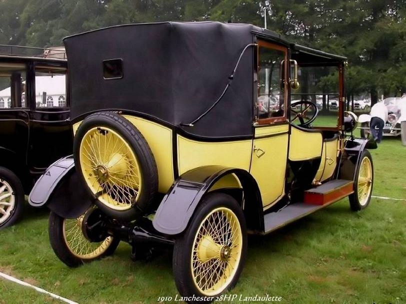 1910. Lanchester 28 HP Landaulette