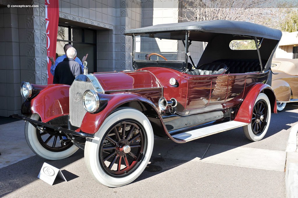 1916. Pierce-Arrow Model 48 7-passenger Touring (Series 4)
