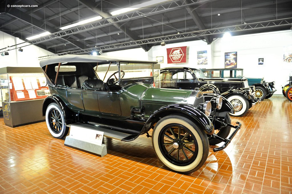 1920. Pierce-Arrow Model 38