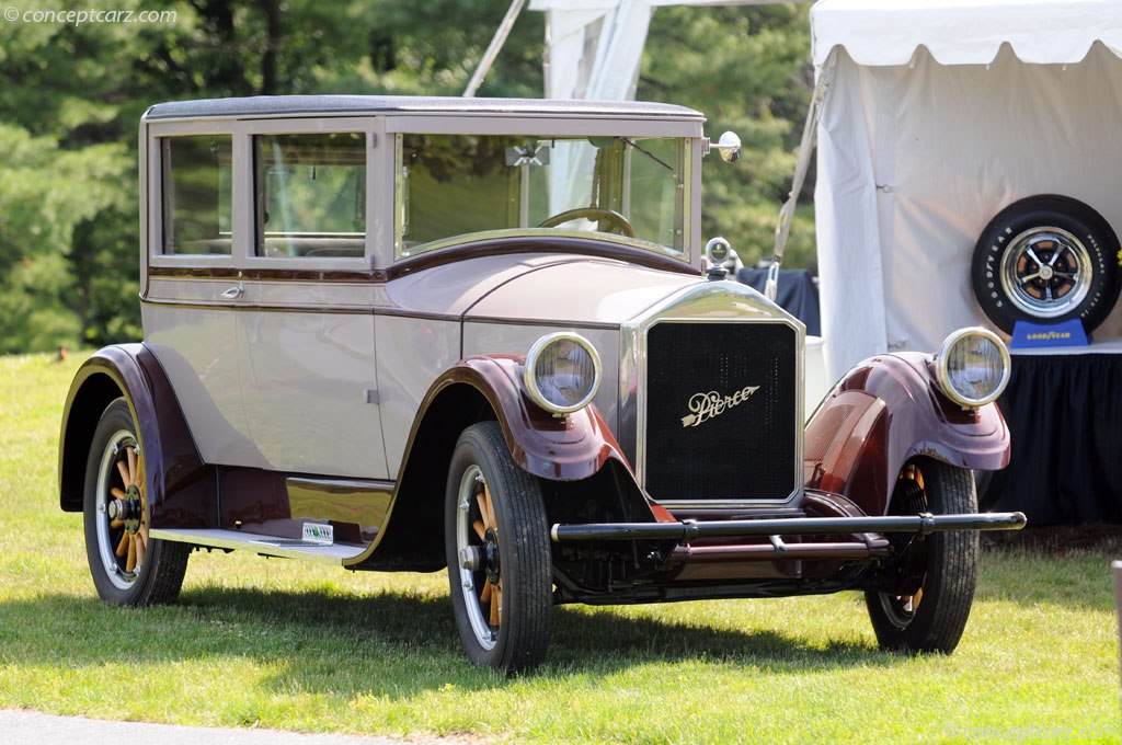 1927. Pierce-Arrow Model 80 (3-door)