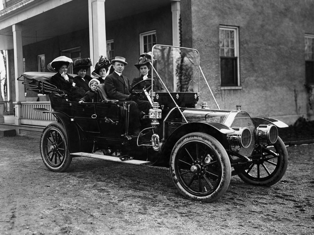 1909. Pierce-Arrow Model 48 7-passenger Touring
