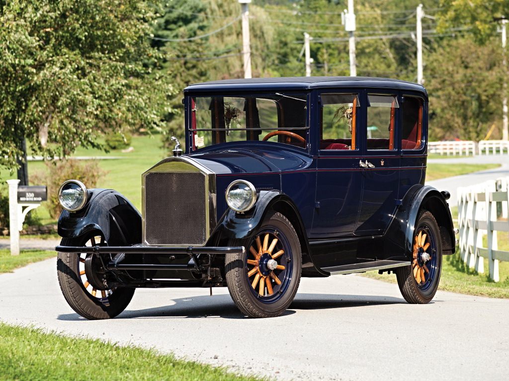1926. Pierce-Arrow Model 80 5-passenger Sedan