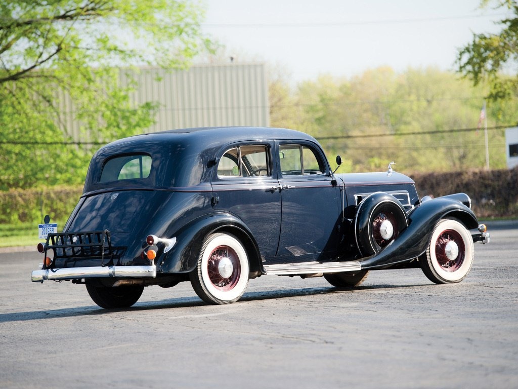 1934. Pierce-Arrow Model 836A 4-door Sedan