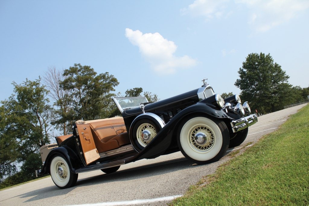 1933. Pierce-Arrow Twelve Convertible Coupe Roadster (1242)