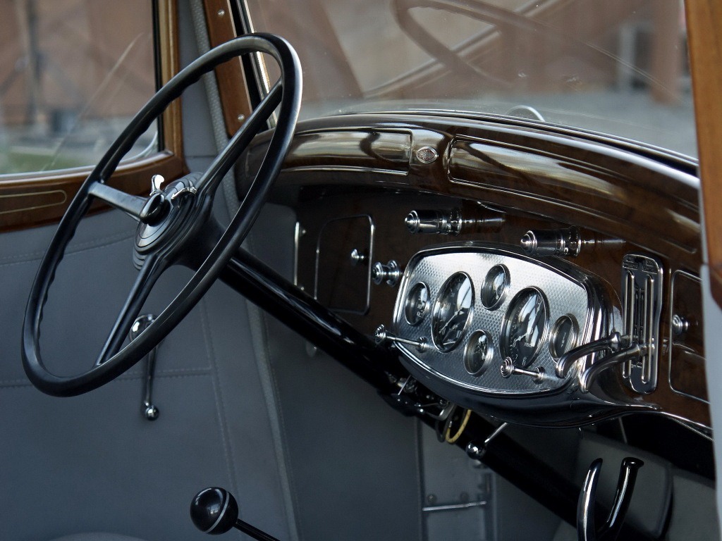 1932. Pierce-Arrow Twelve Model 53 Touring Sedan
